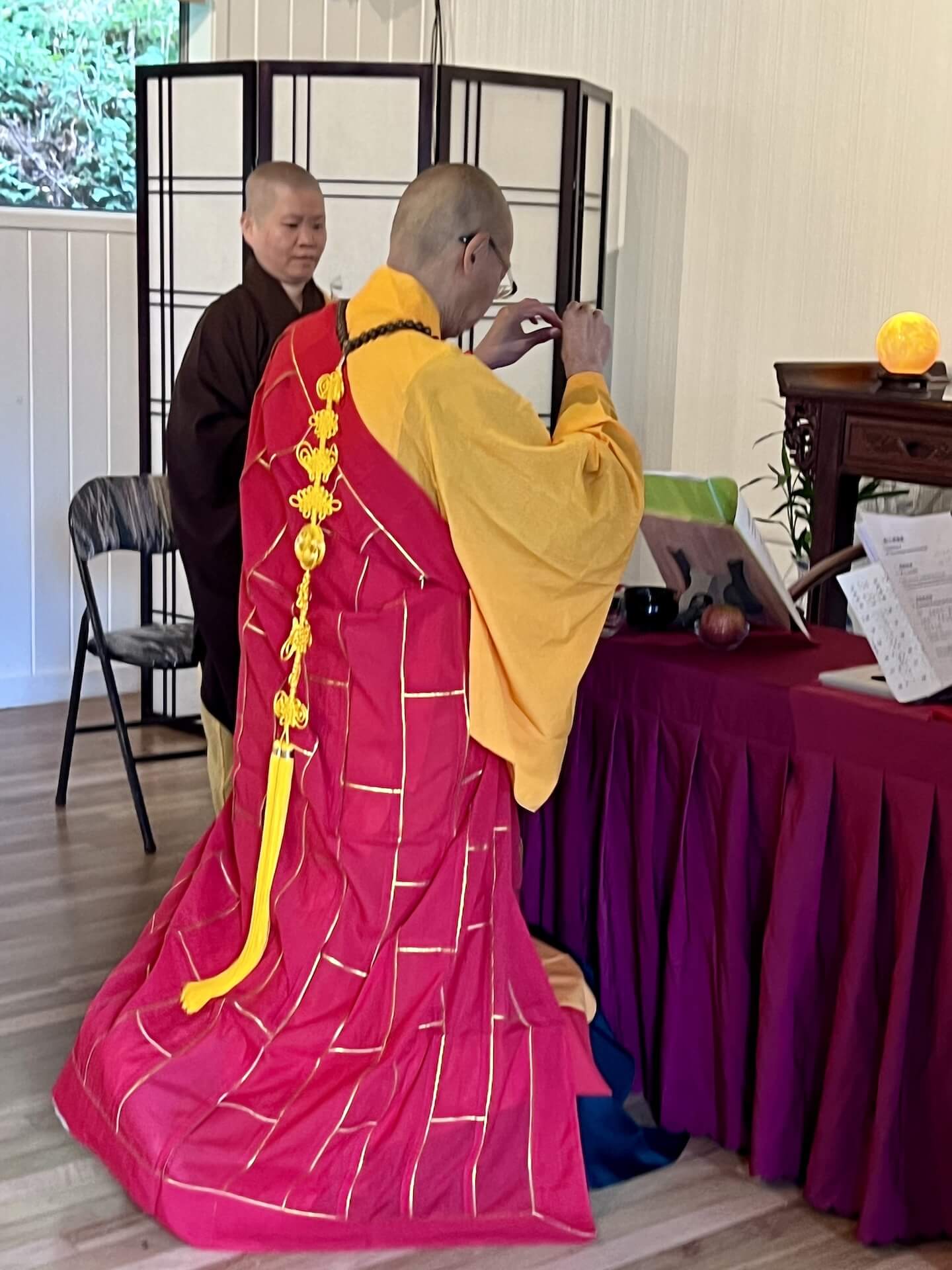 得戒和尚拈香祈福