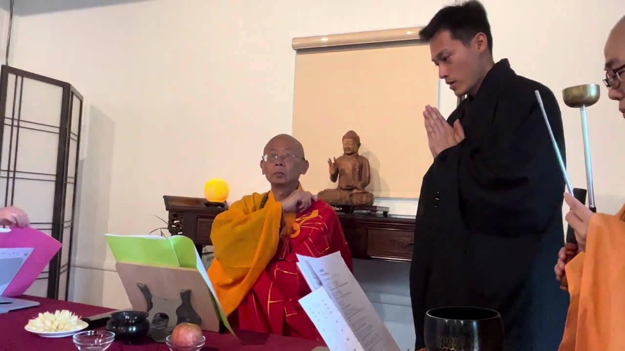 得戒和尚拈香祈福